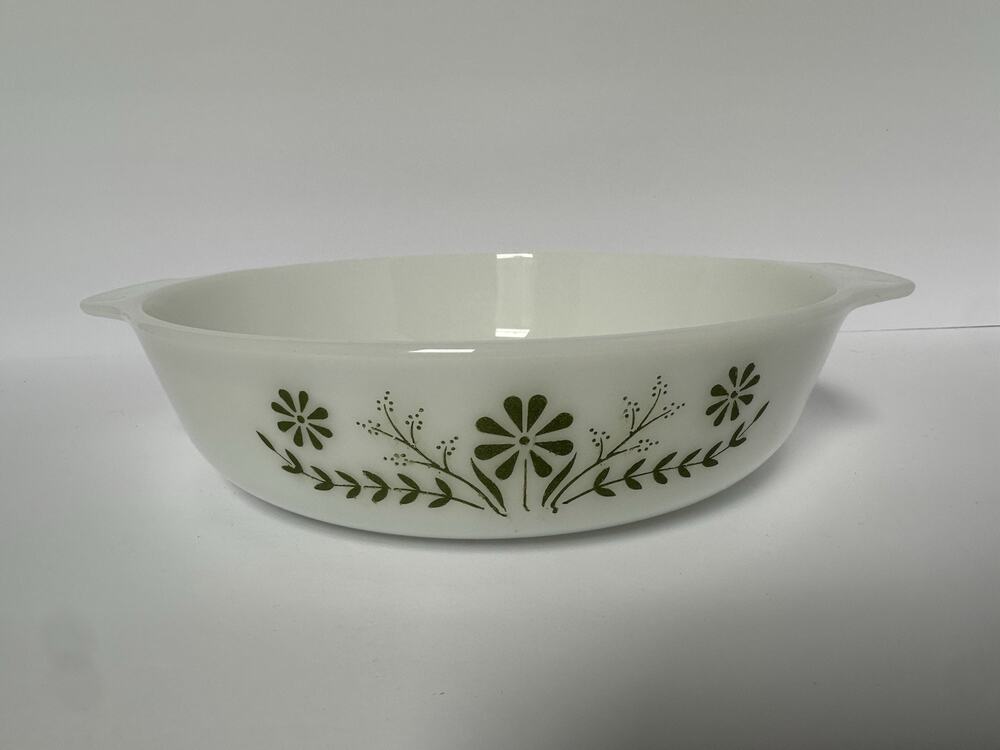 Vintage Glasbake 238 Green Daisy Milk Glass Casserole Dish USA 10” Floral